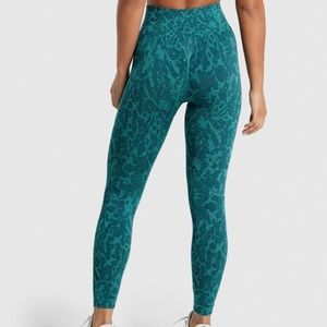 Blue green gymshark adapt leggings. Sizes XXL and XL